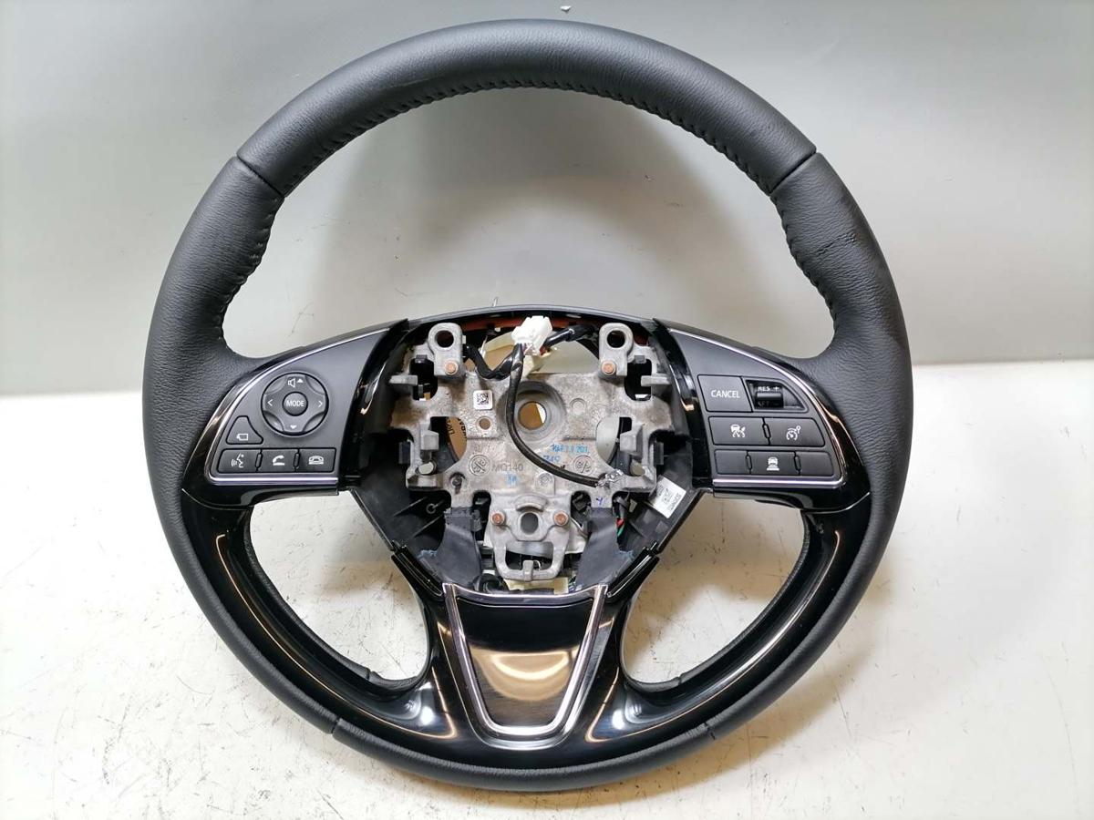 Mitsubishi Eclipse Cross GL3W original Lederlenkrad mit Multifunktion Bj.2023